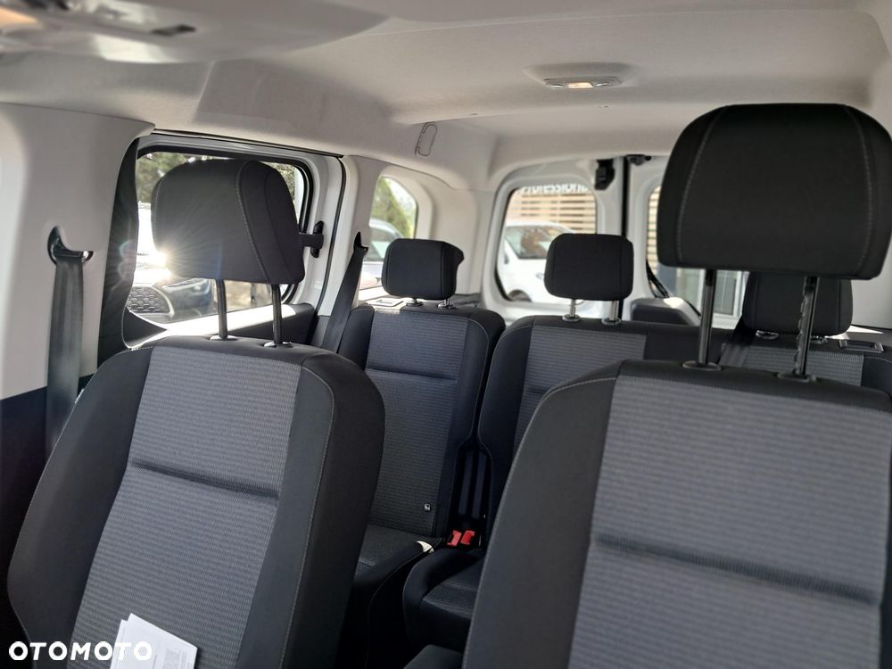 Toyota Proace City Verso 1.5 D-4D Combi - 33