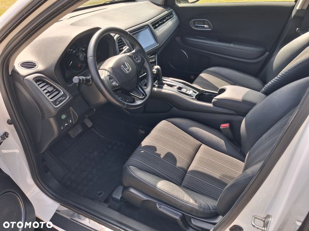 Honda HR-V 1.5 Executive (ADAS / Connect+) CVT - 10