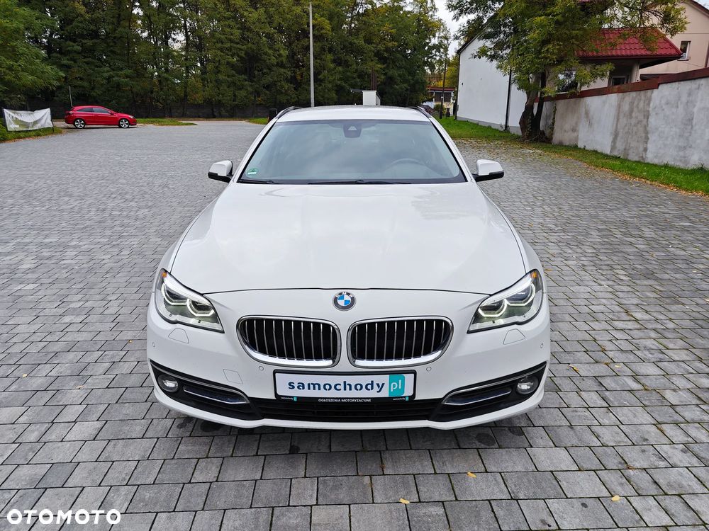 BMW Seria 5 520d xDrive Luxury Line - 13