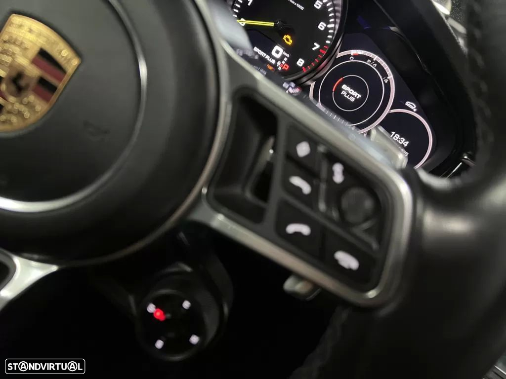 Porsche Panamera 4 E-Hybrid Executive - 21