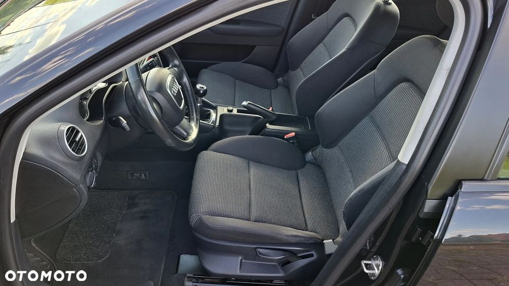 Audi A3 Sportback 1.6 Ambition - 25