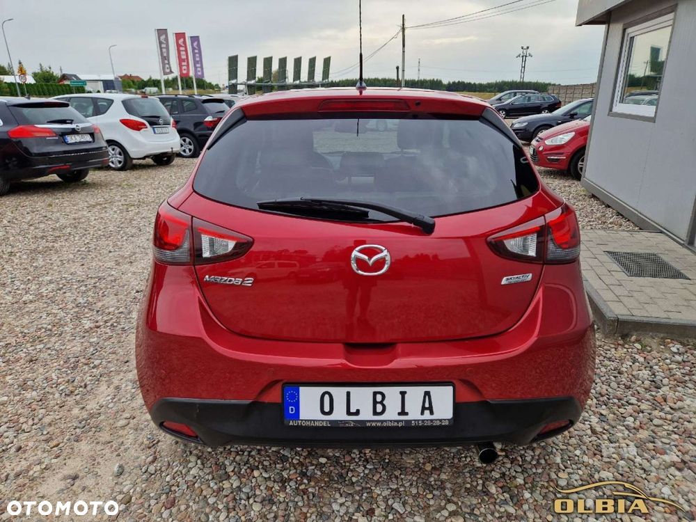 Mazda 2 - 5