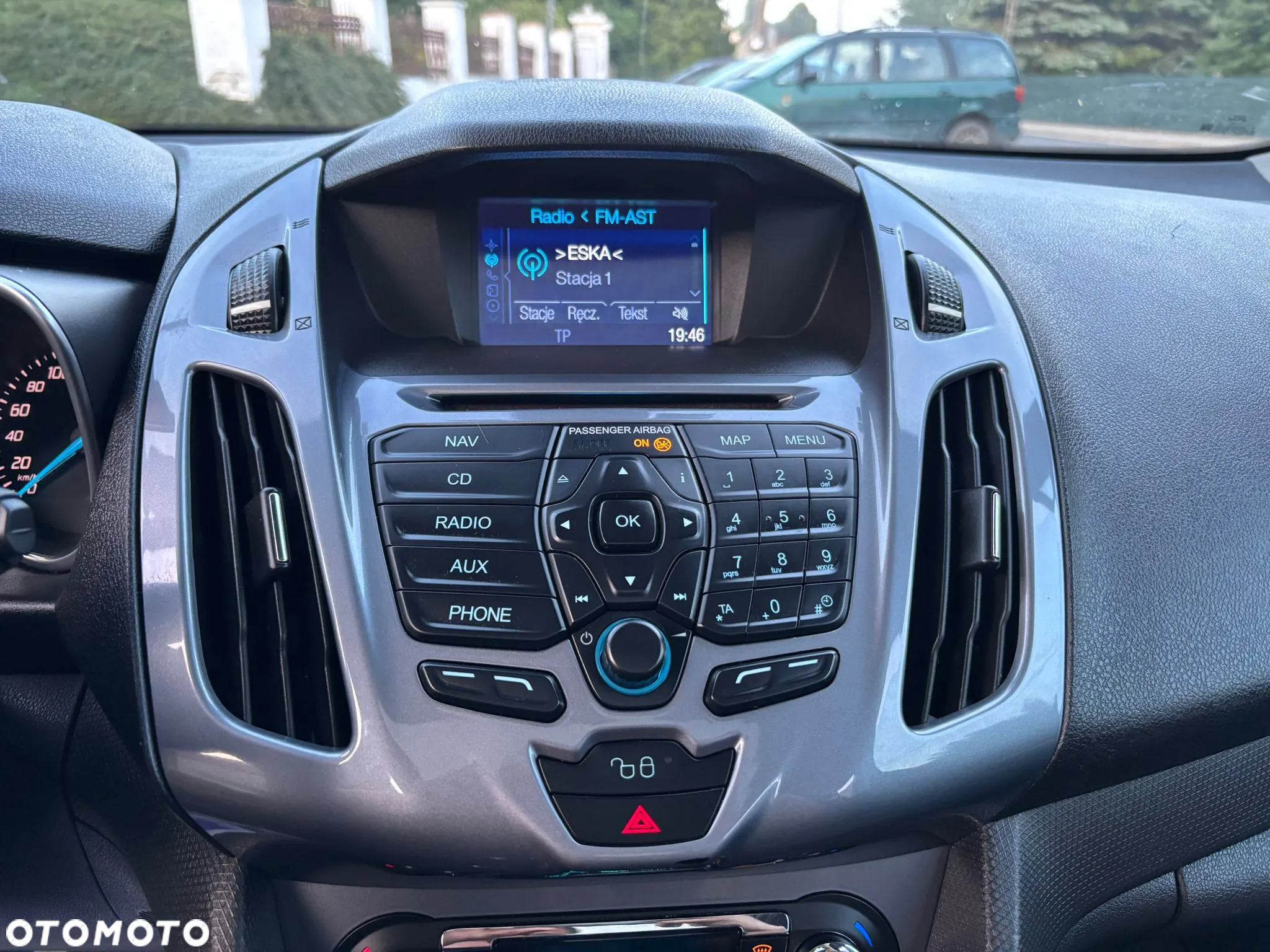Ford Tourneo Connect - 17