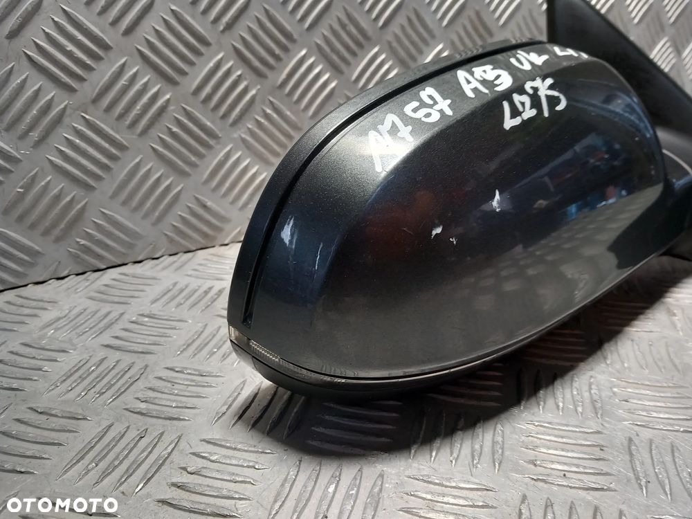 AUDI A5 8T LIFT LUSTERKO PRAWE PRZEDNIE PRAWY PRZÓD KOLOR: LZ7S UK - 5