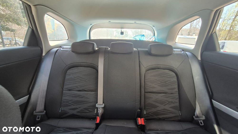 Kia Ceed 1.6 CRDi M DCT - 2