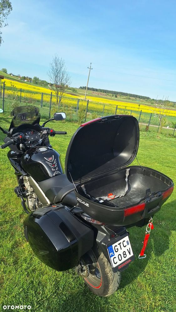 Honda CBF - 2