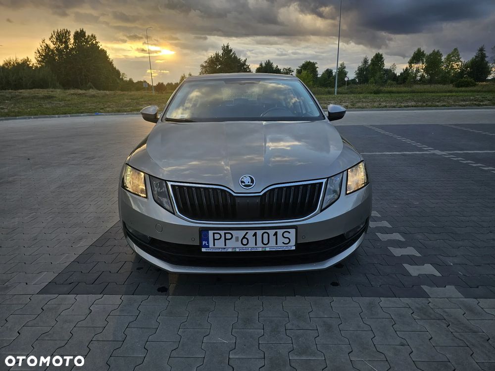 Skoda Octavia 1.6 TDI Ambition - 2
