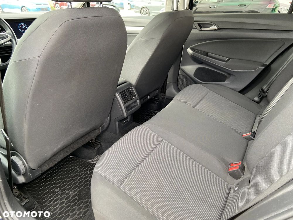 Volkswagen Golf - 15