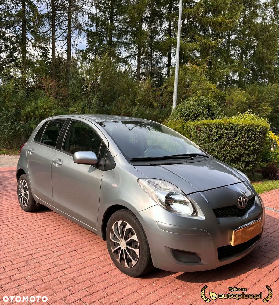 Toyota Yaris 1.33 Prestige - 2