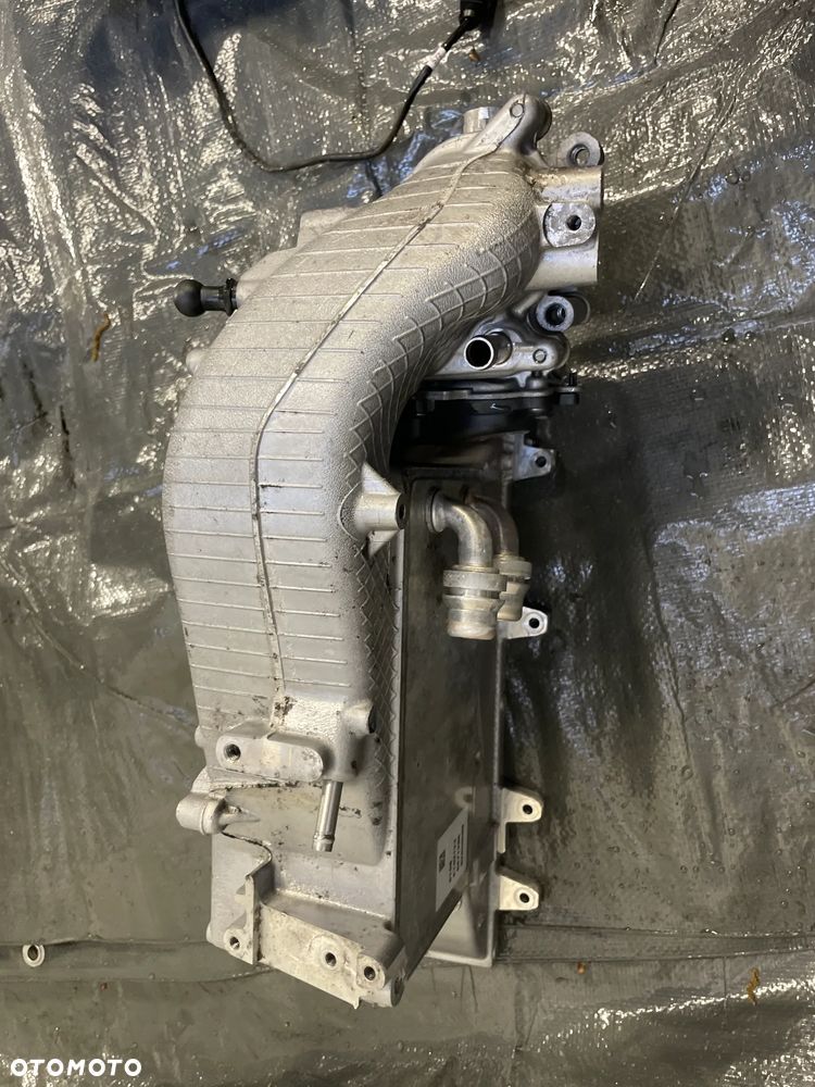 Vw Skoda Audi kolektor ssący 2,0 TDI KT02123 8471286 82650089 - 2