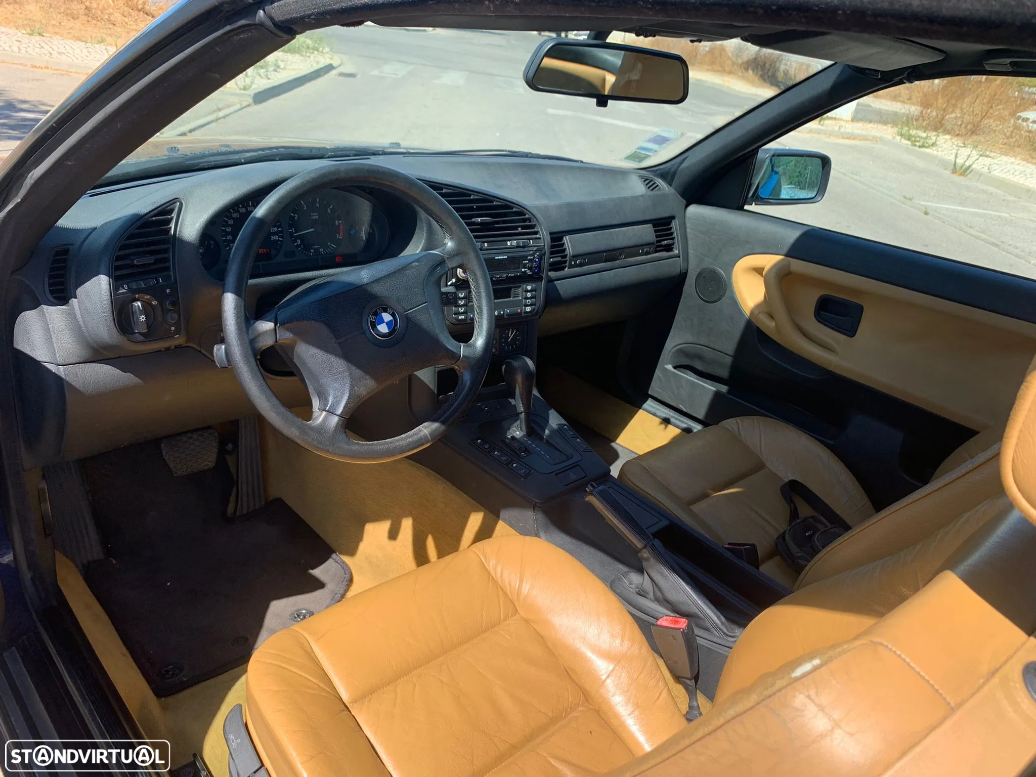BMW 318 i Cabriolet Aut. - 4