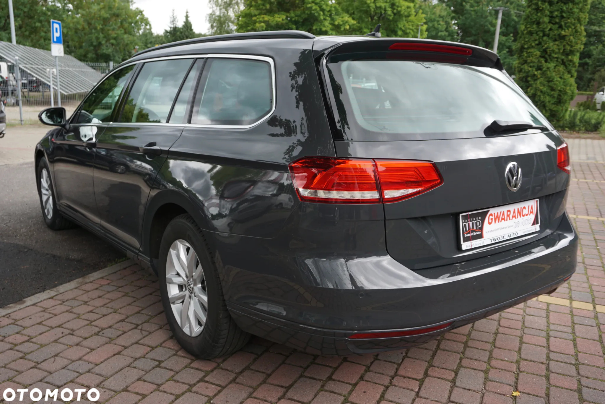 Volkswagen Passat Variant 2.0 TDI SCR DSG Comfortline - 6