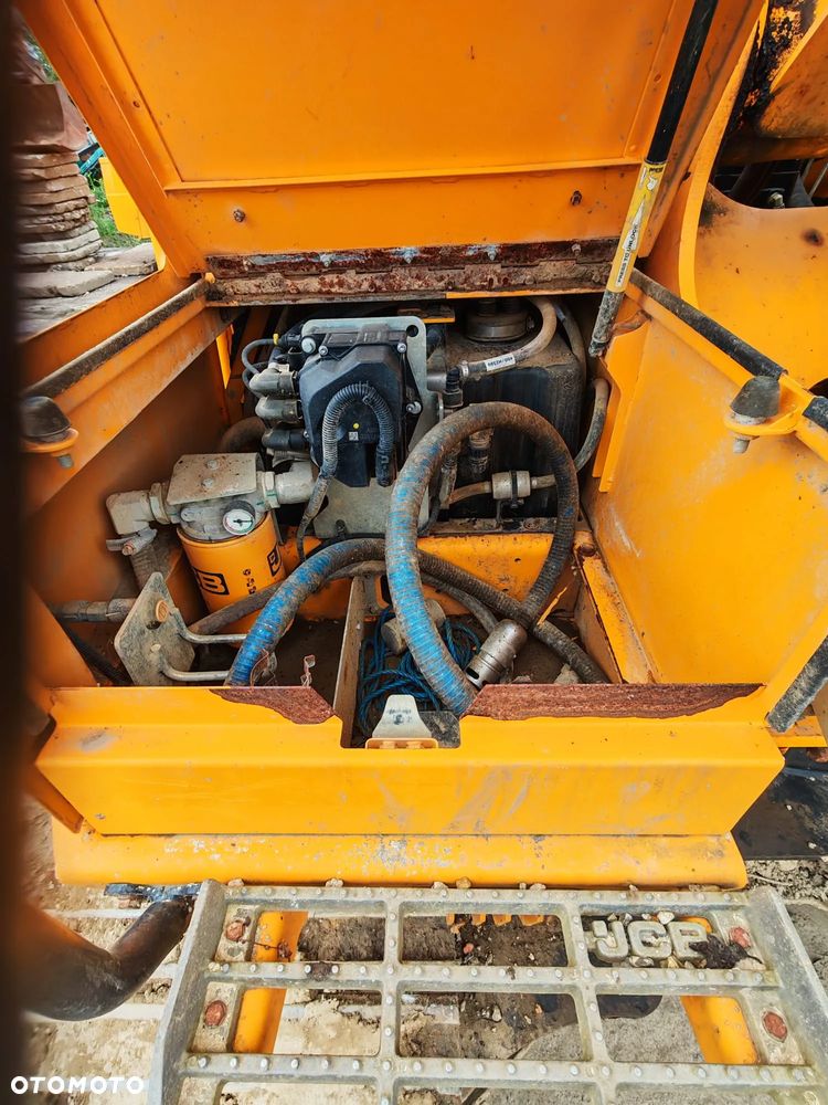 JCB 220 XLC - 27