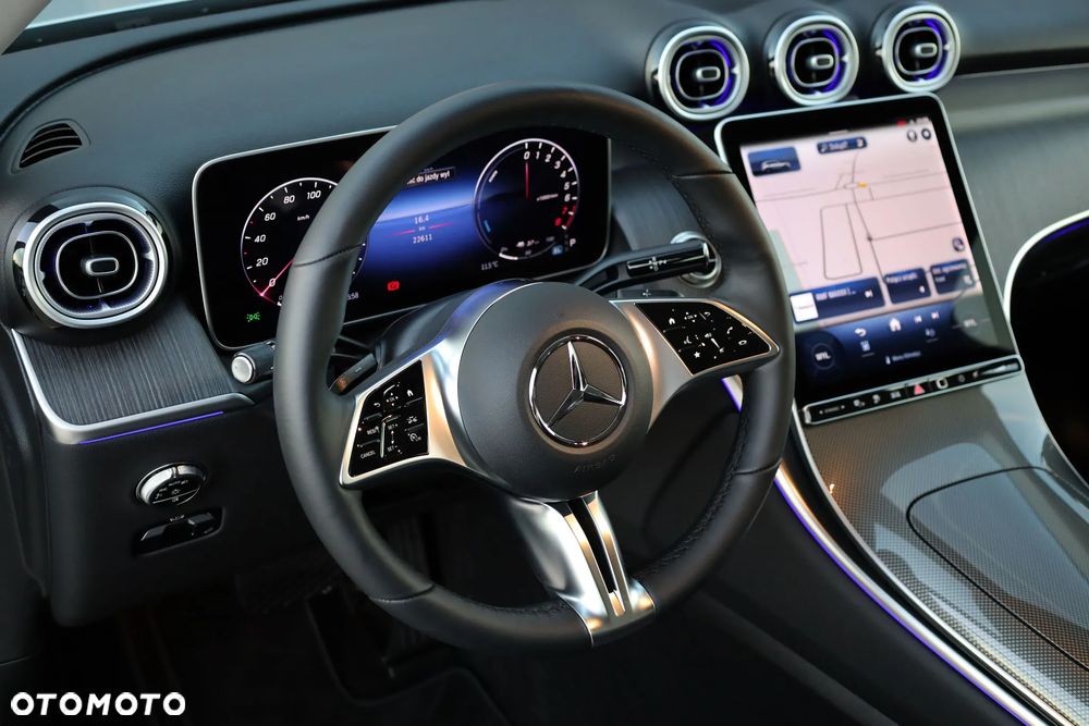 Mercedes-Benz GLC 300 e 4-Matic Avantgarde - 19