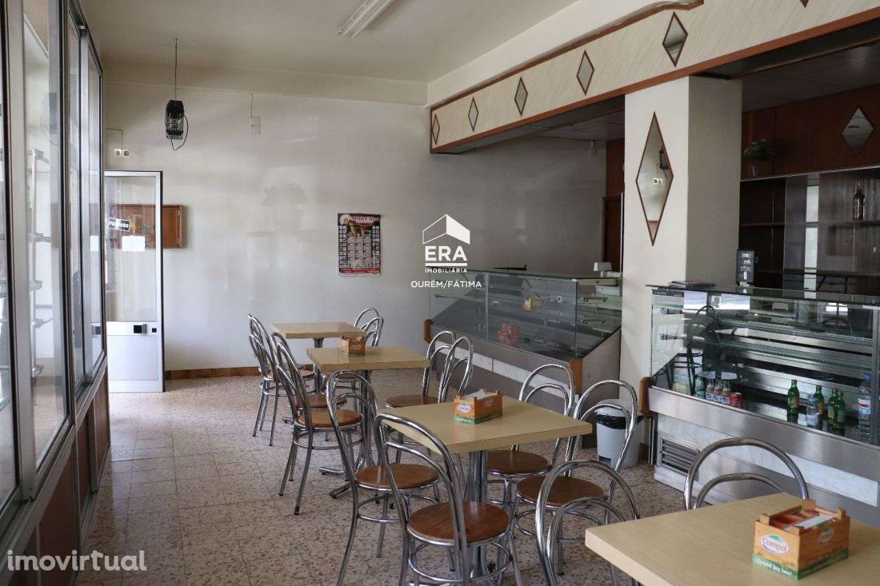 Vende-se café/padaria em Ourém - Grande imagem: 3/12