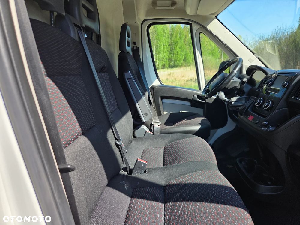 Peugeot Boxer L2H2 super stan niski przebieg - 29