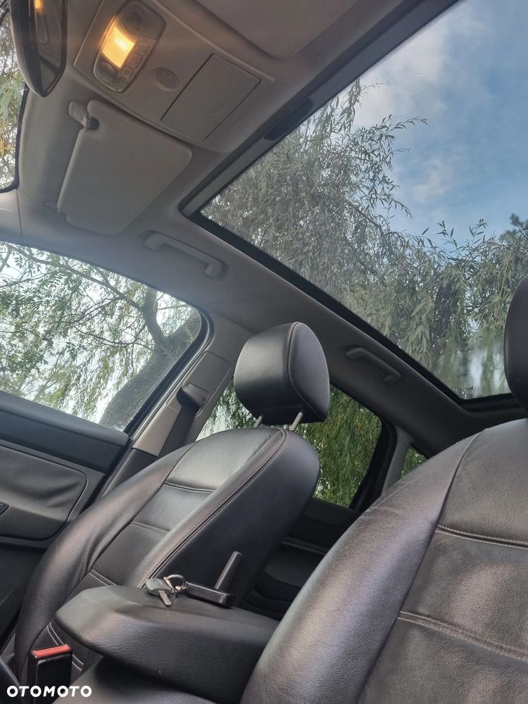 Ford Kuga - 7