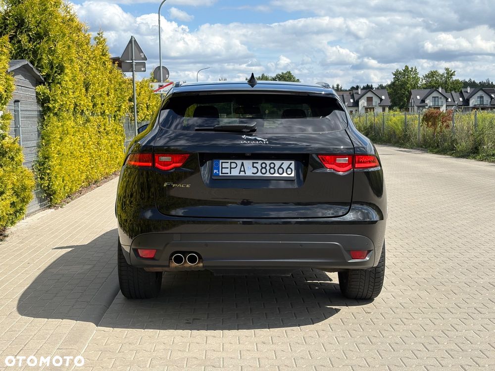 Jaguar F-Pace 2.0 i4D AWD R-Sport - 5