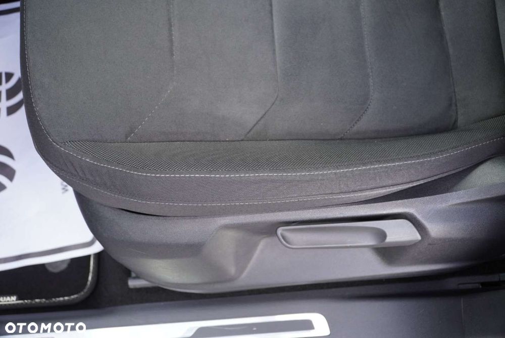 Volkswagen Tiguan 1.5 TSI OPF DSG R-Line - 12
