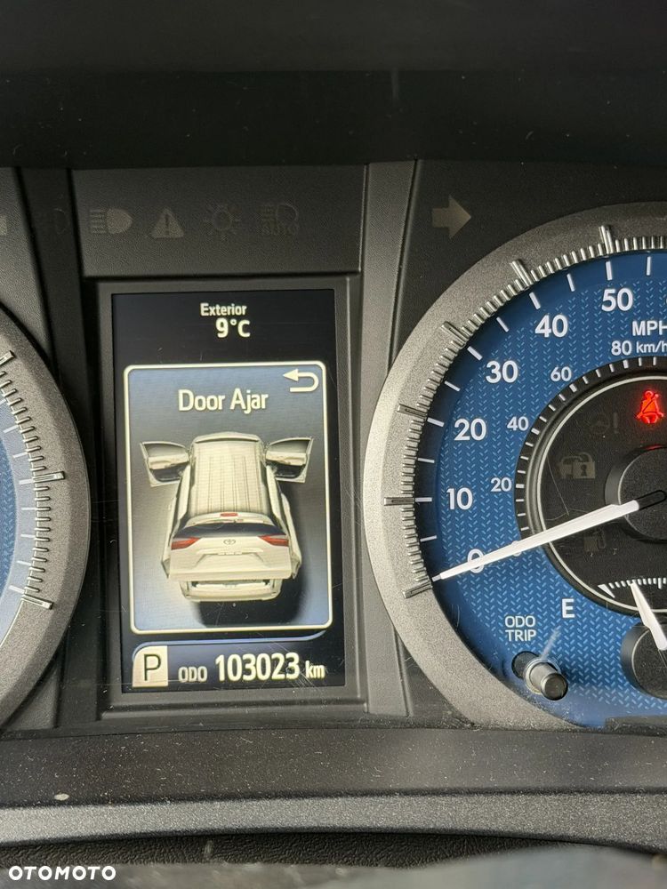 Toyota Sienna 3.5 V6 - 11