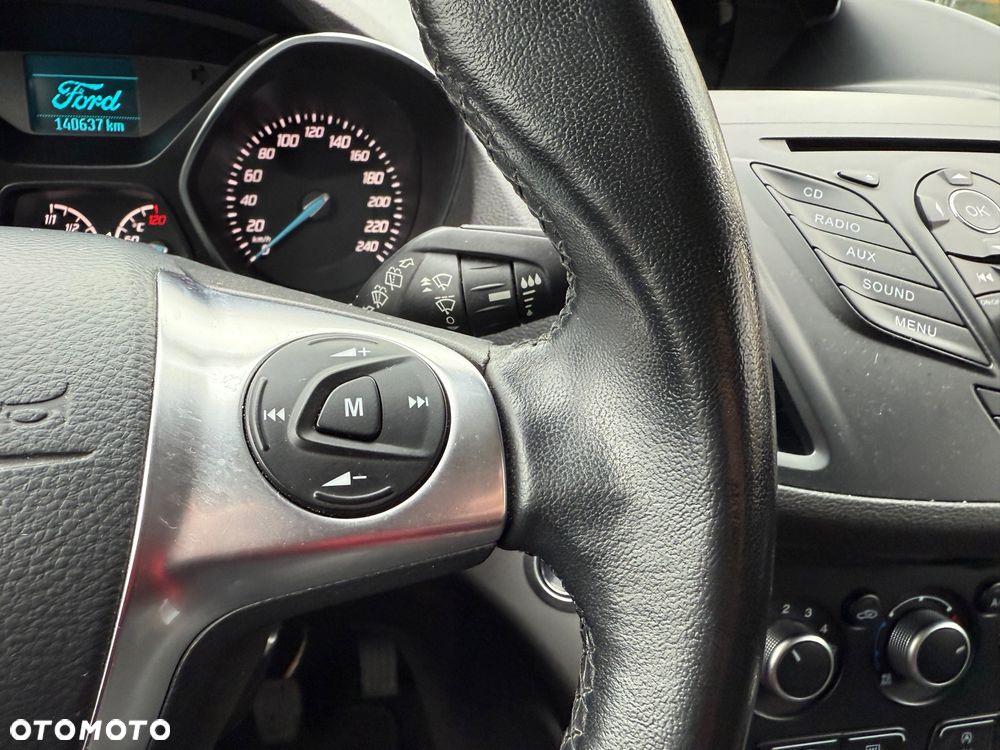 Ford Kuga 1.5 EcoBoost 2x4 Trend - 23