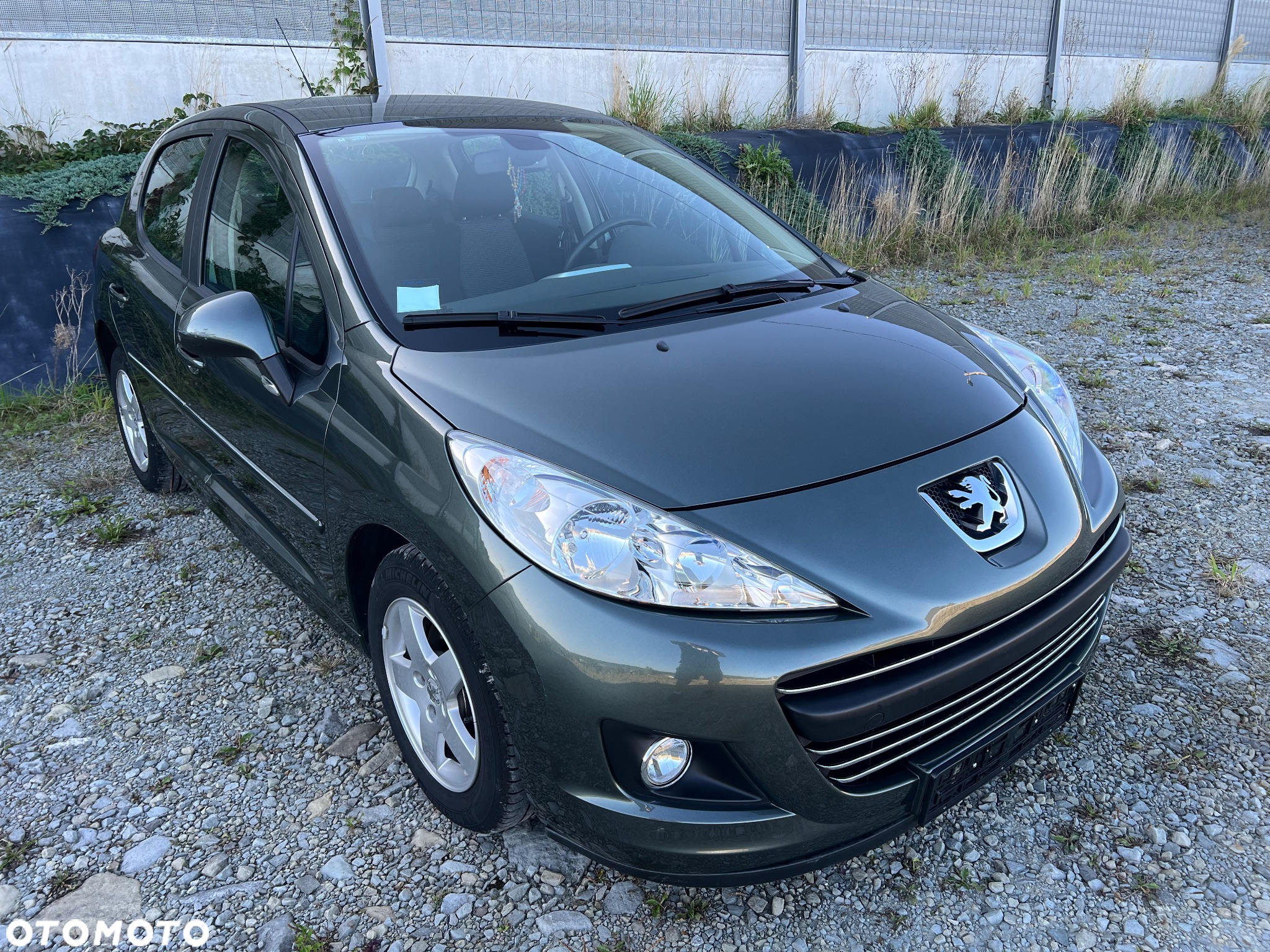 Peugeot 207 1.4 Trendy - 2