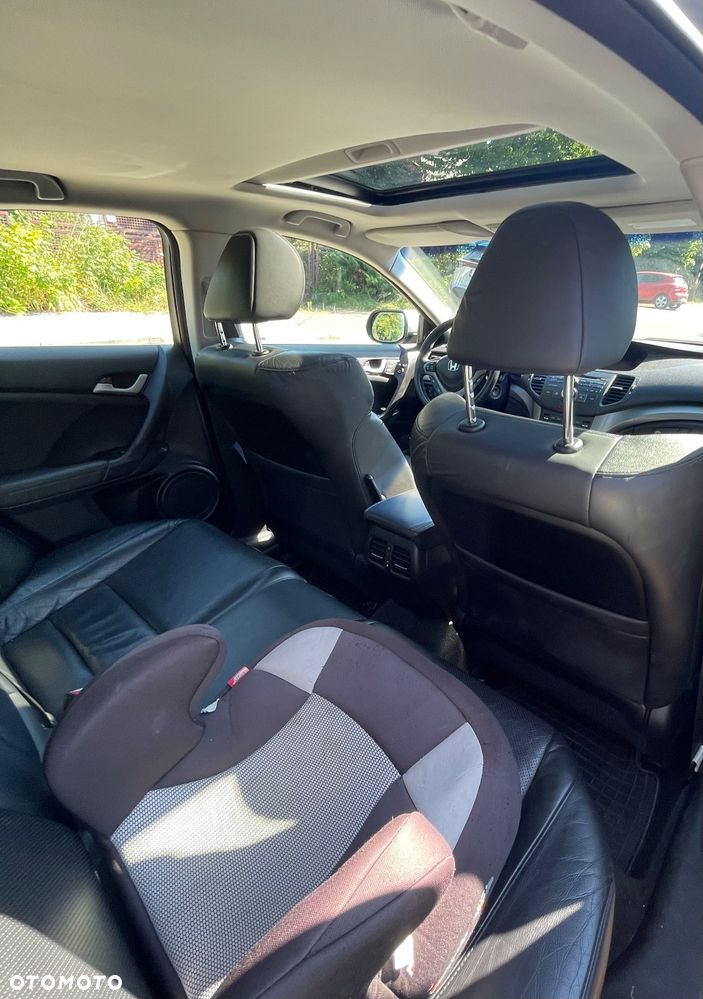 Honda Accord 2.0 Executive - 21