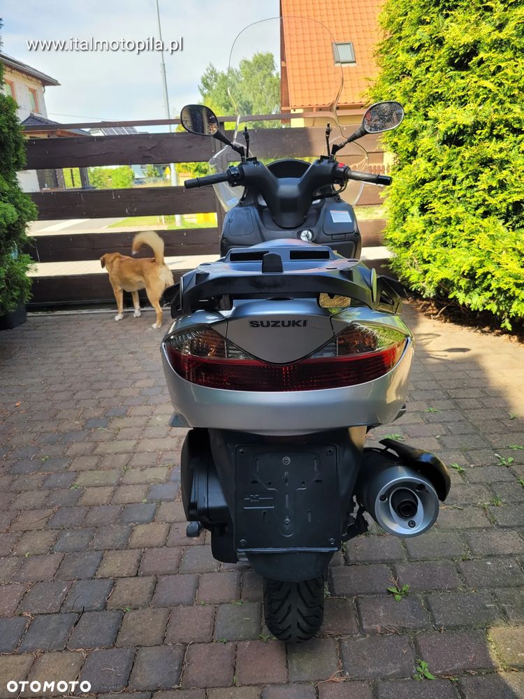 Suzuki Burgman - 29
