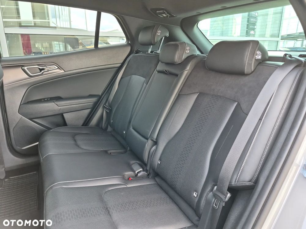 Kia Sportage 1.6 T-GDI Black Edition 2WD DCT - 24