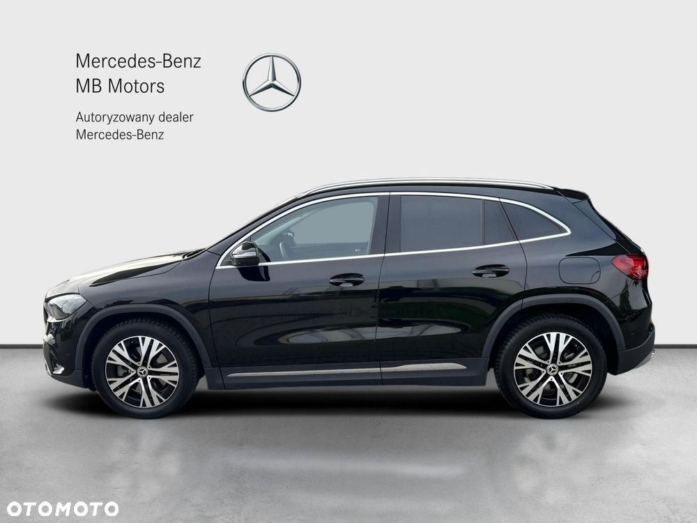 Mercedes-Benz GLA - 3