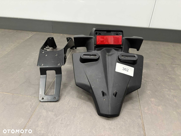 Mocowanie tablicy Błotnik z Stelażem Yamaha FZ8 Fazer 09-16 [362]