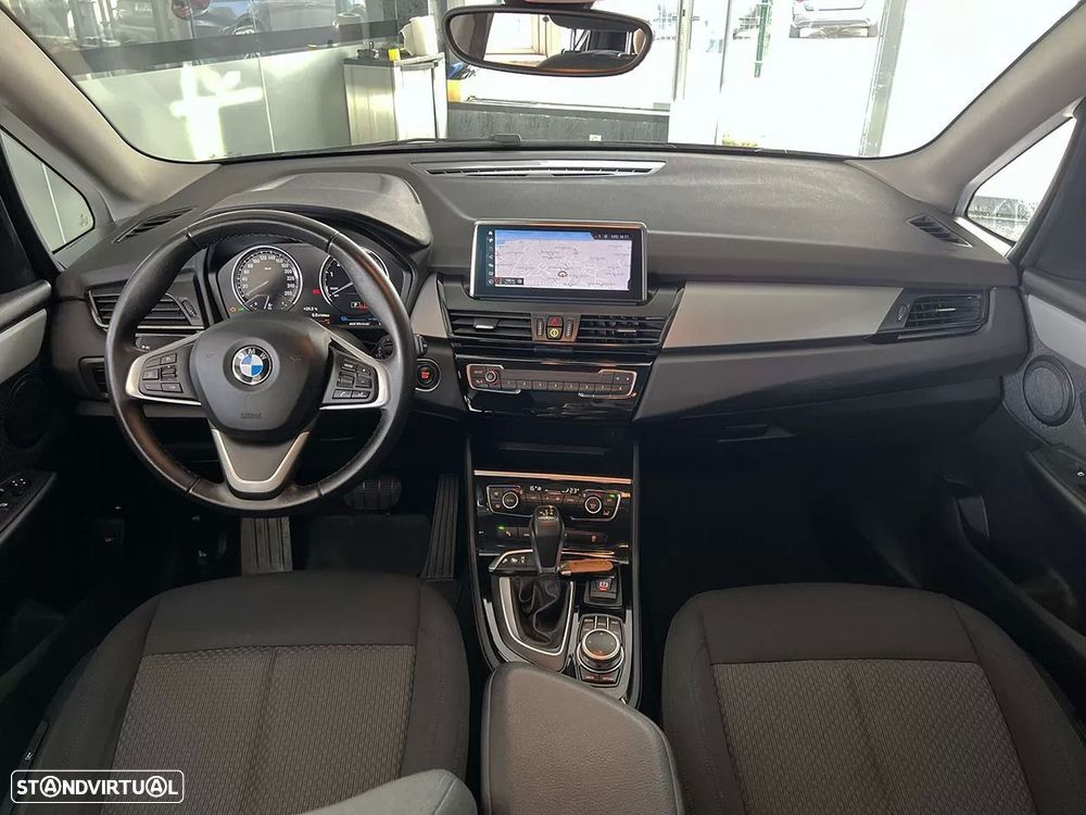 BMW 225xe Active Tourer Advantage - 10