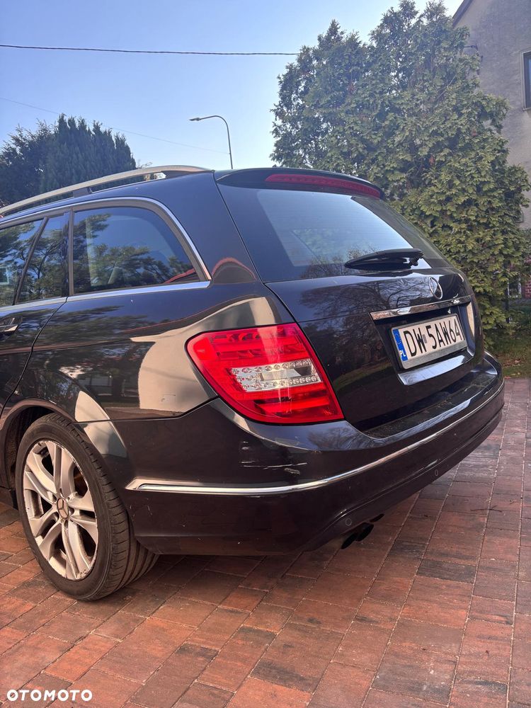 Mercedes-Benz Klasa C 200 d 7G-TRONIC - 4
