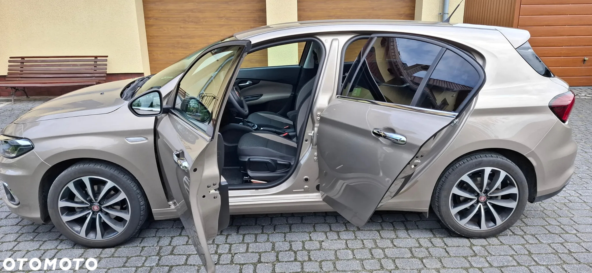Fiat Tipo 1.4 T-Jet 16v Lounge - 4