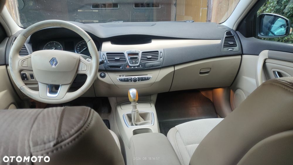 Renault Laguna - 5