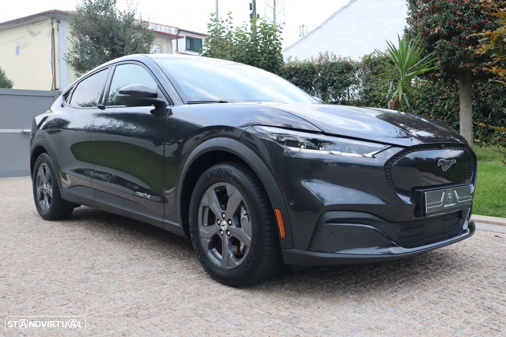 Ford Mustang Mach-E 2022 photo 2