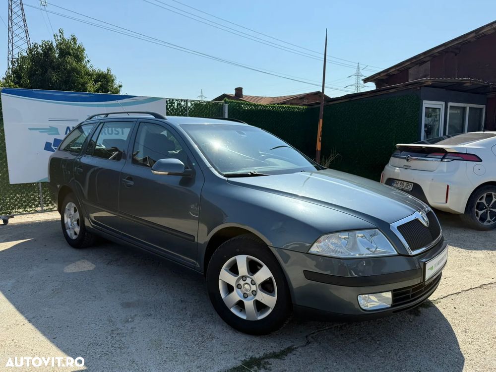 Skoda Octavia 1.6 FSI Trend - 12