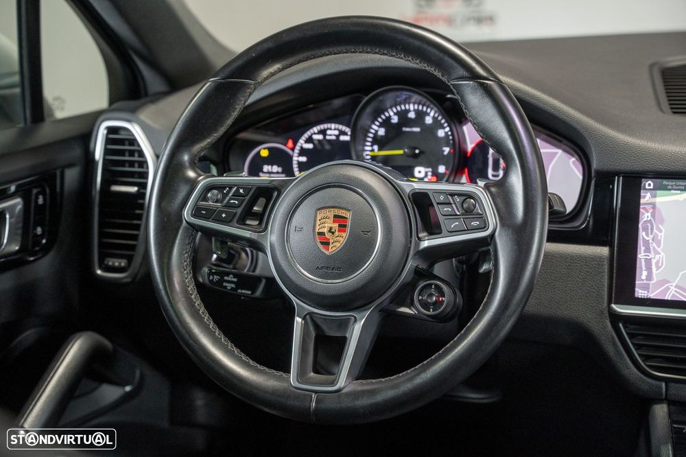 Porsche Cayenne Coupé E-Hybrid - 20