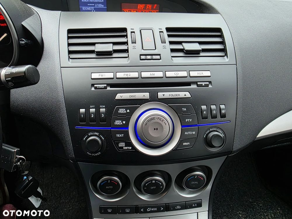 Mazda 3 1.6 MZR Active Plus - 13