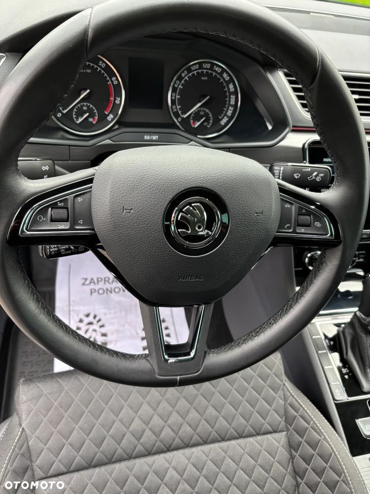 Skoda Superb 1.8 TSI Style DSG - 29