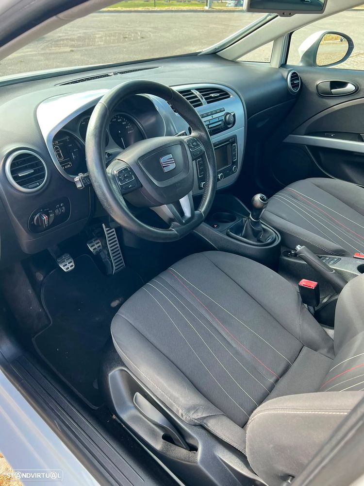 SEAT Leon 1.6 TDI DPF E-Ecomotive Style - 6