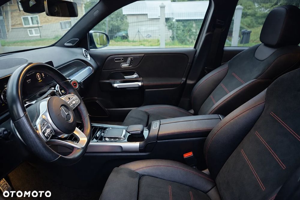 Mercedes-Benz GLB 250 4-Matic AMG Line 8G-DCT - 9