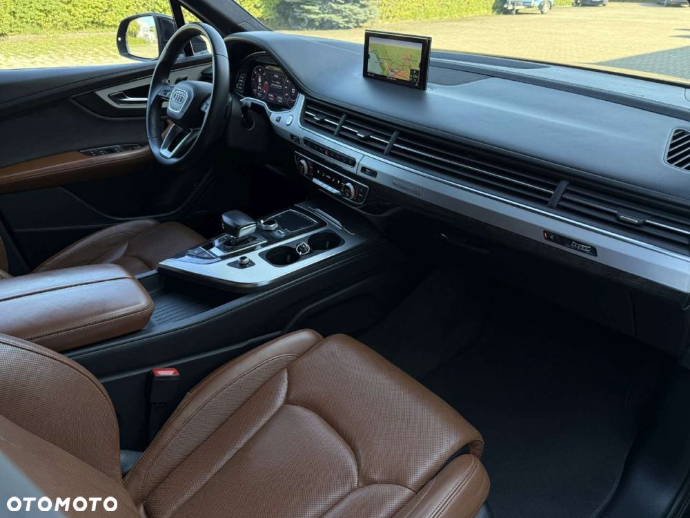 Audi SQ7 4.0 TDI Quattro Tiptronic - 32