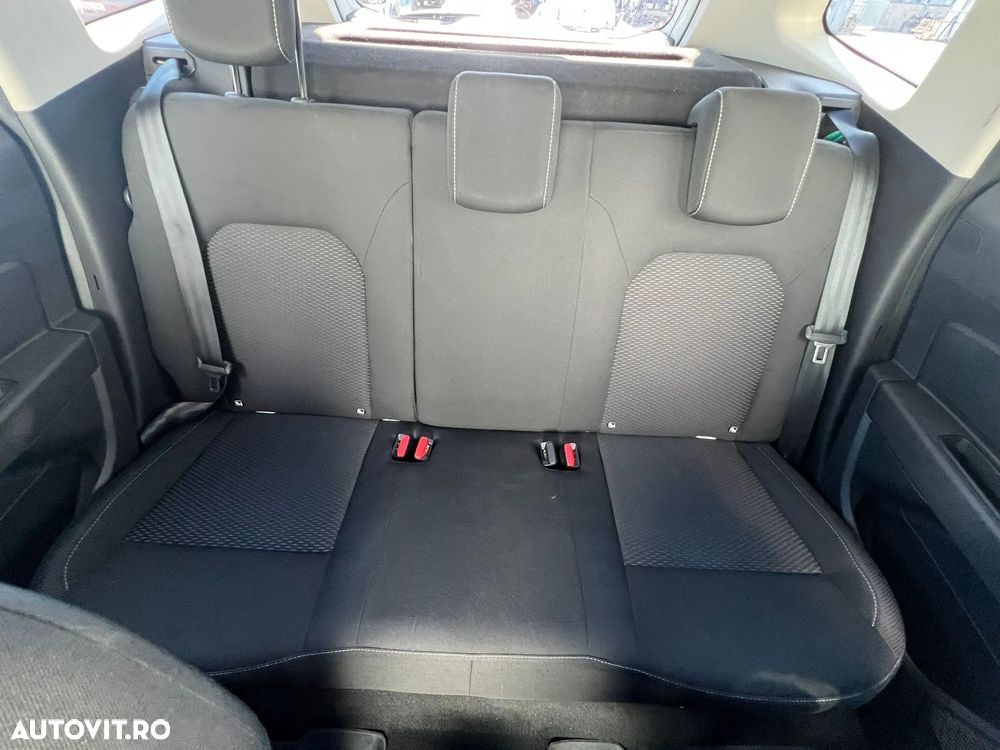 Dacia Duster 1.5 Blue dCi 4WD SL BlueLine - 11