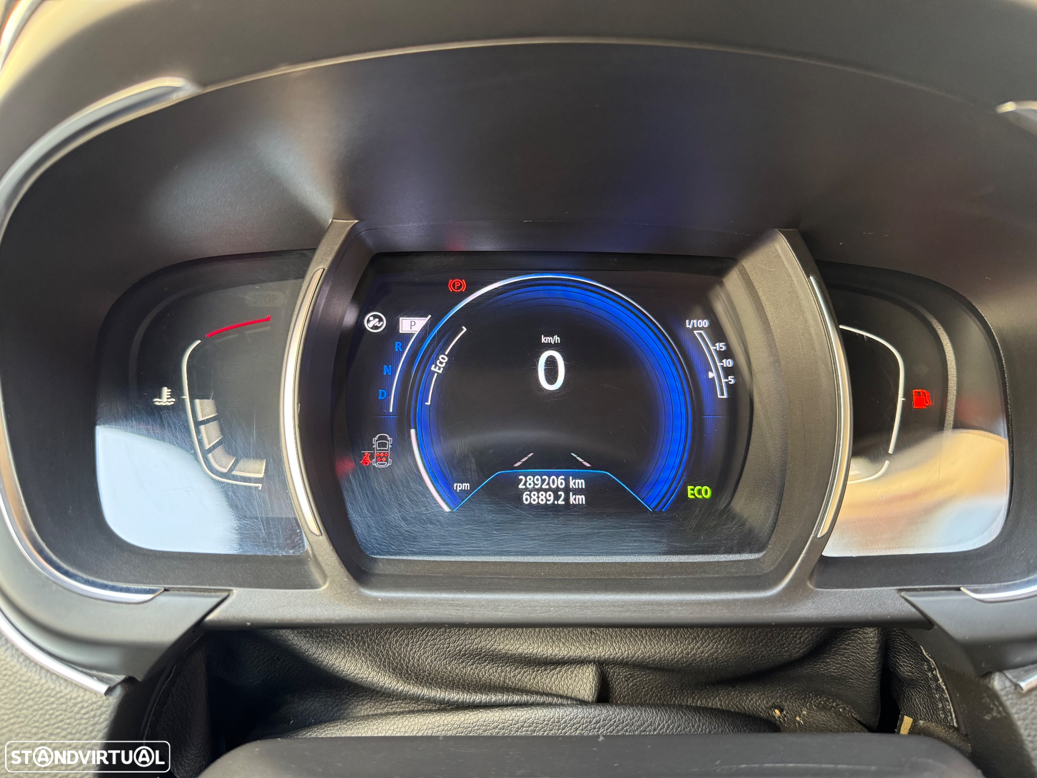 Renault Grand Scénic 1.5 dCi Luxe EDC SS - 17