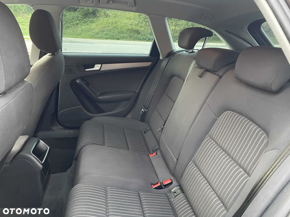 Audi A4 Avant - 7