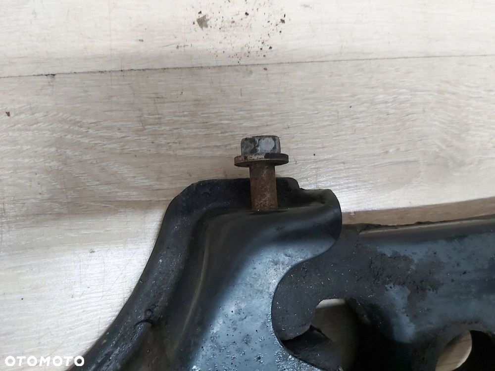 Toyota Corolla Verso II 04-08r sanki zawieszenia przód kołyska 1,6 1,8 2,0 - 5