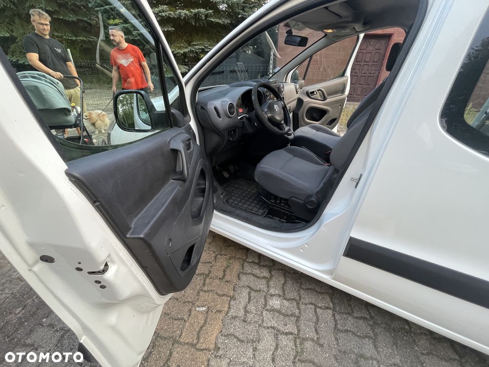 Citroën BERLINGO - 26