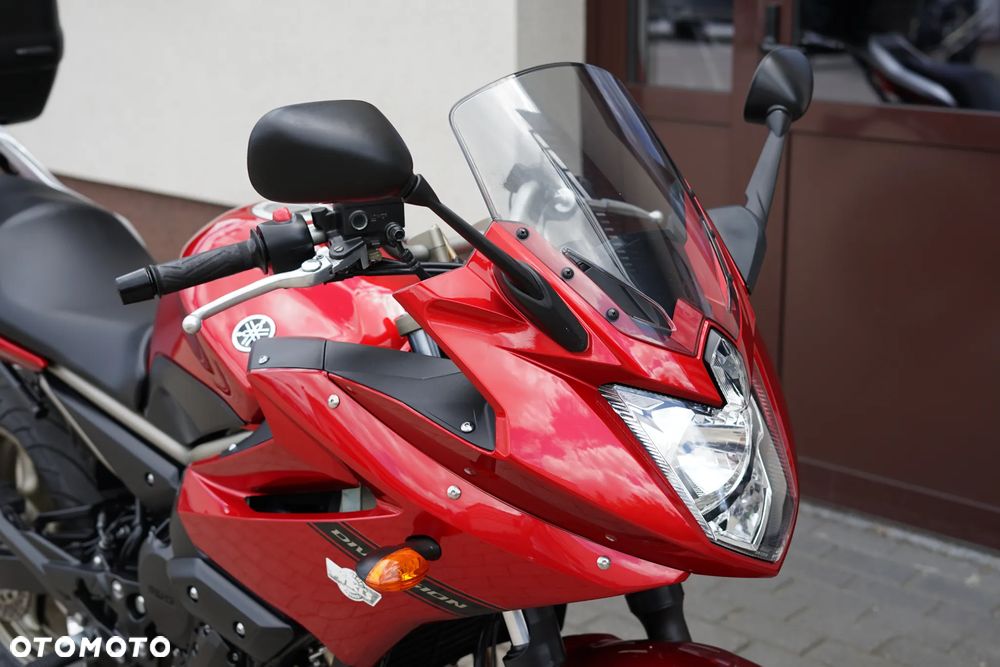 Yamaha XJ - 13