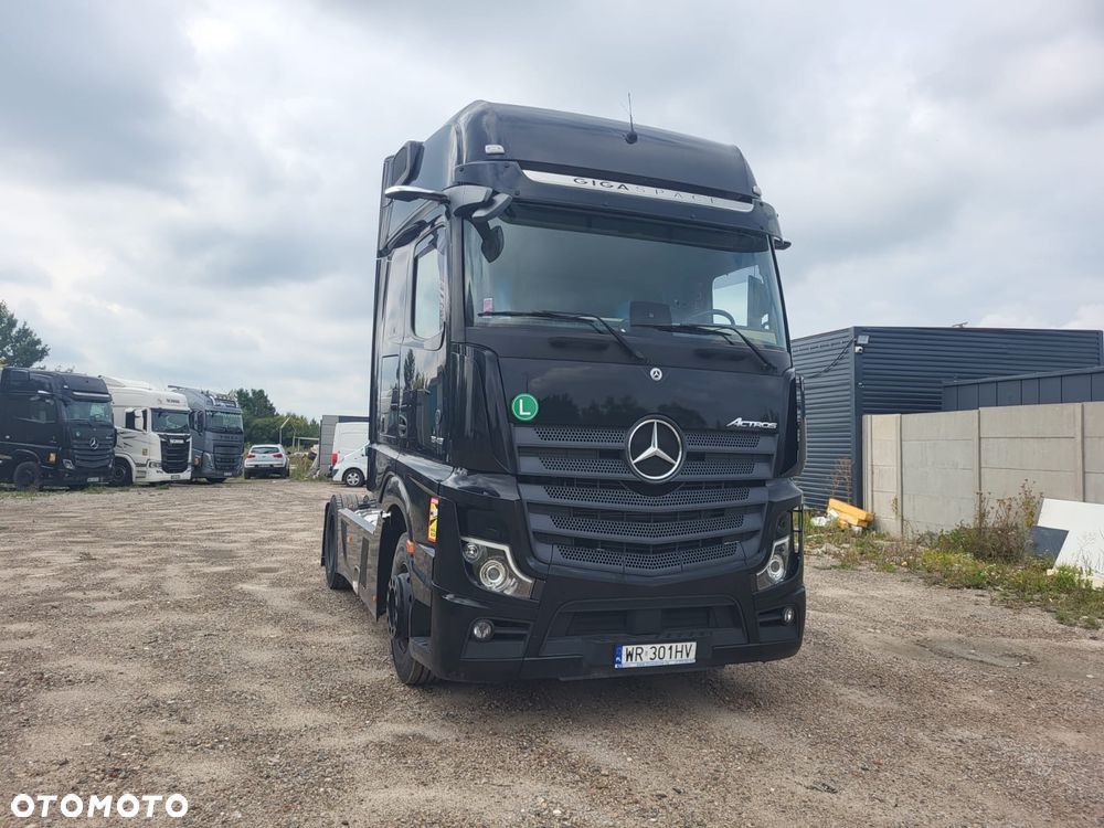 Mercedes-Benz Actros 1848 - 22